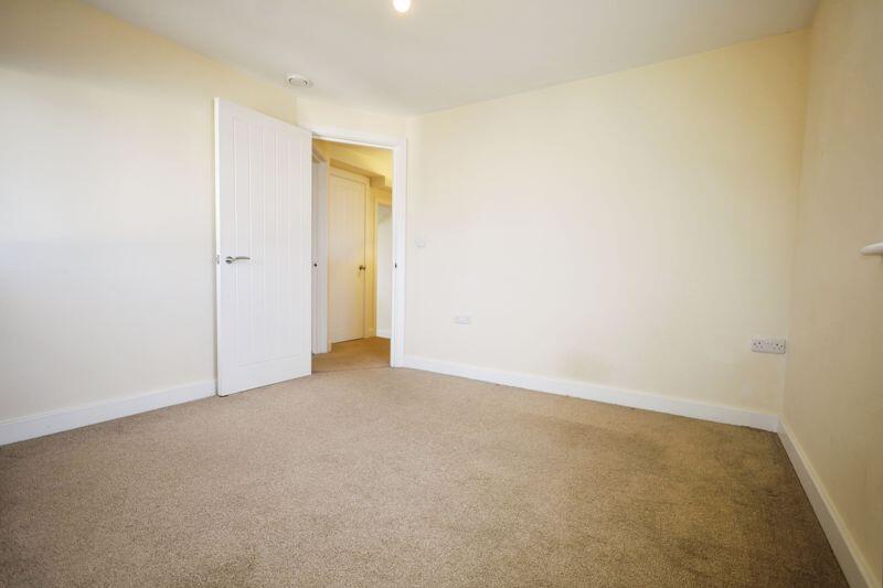 Additional image 4 of Heron Court Road, BH3 7LL – Stunning Duplex Flat in Immaculate Condition