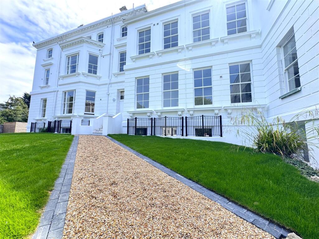 Additional image 7 of Hartington Place, Eastbourne BN21 3BG