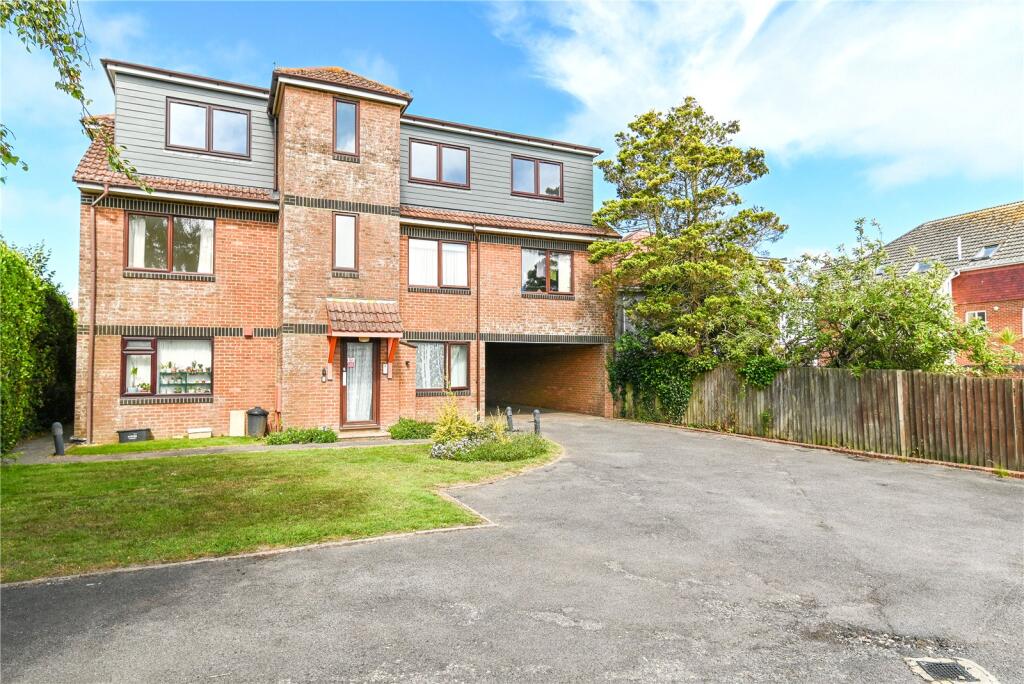 Additional image 13 of The Silvers, 54 Whitefield Road, New Milton, Hampshire, BH25