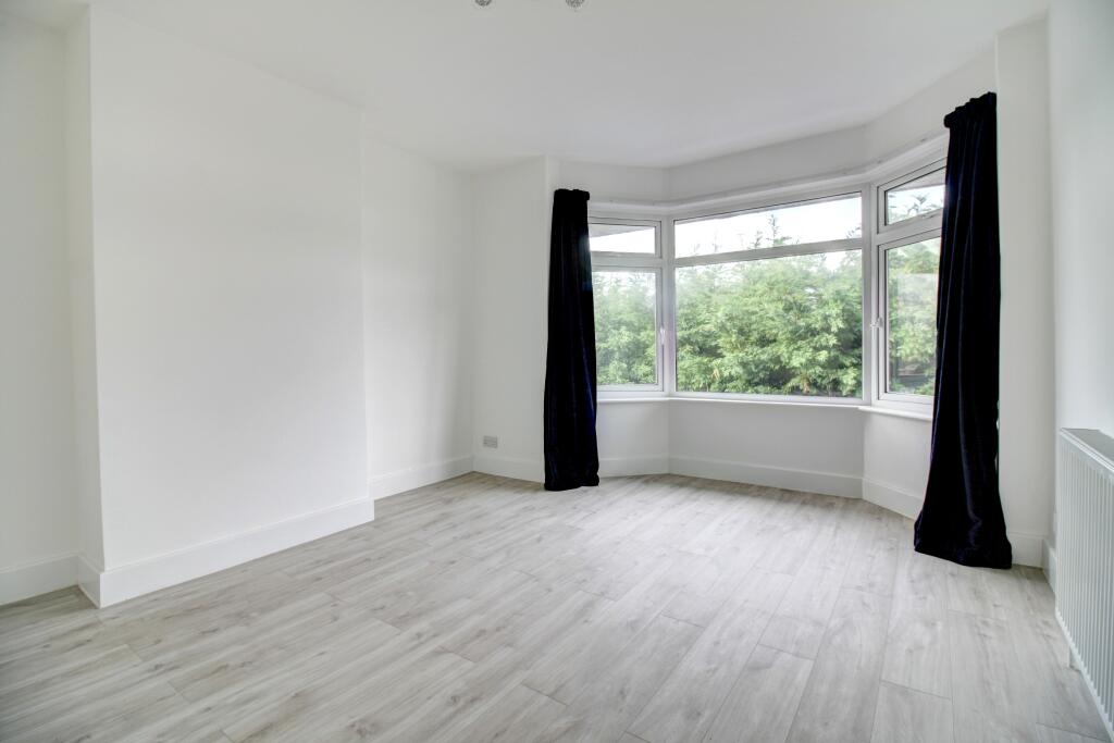 Additional image 13 of Hennings Park Road, Poole, BH15