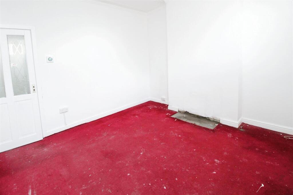 Additional image 4 of St. Stephens Road, Bradford, BD5 7EY