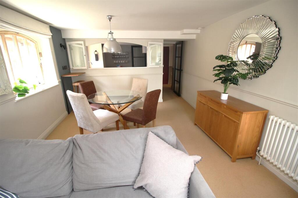 Additional image 6 of Rowes Warehouse