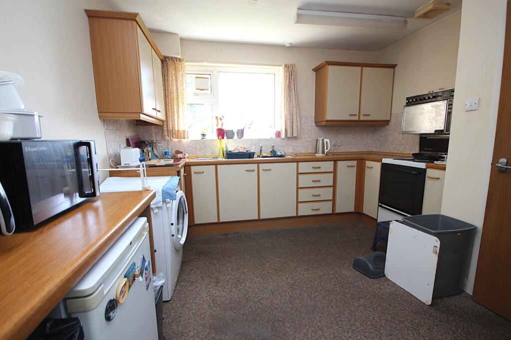 Additional image 14 of Birkdale Court, Broadstone, Dorset, BH18