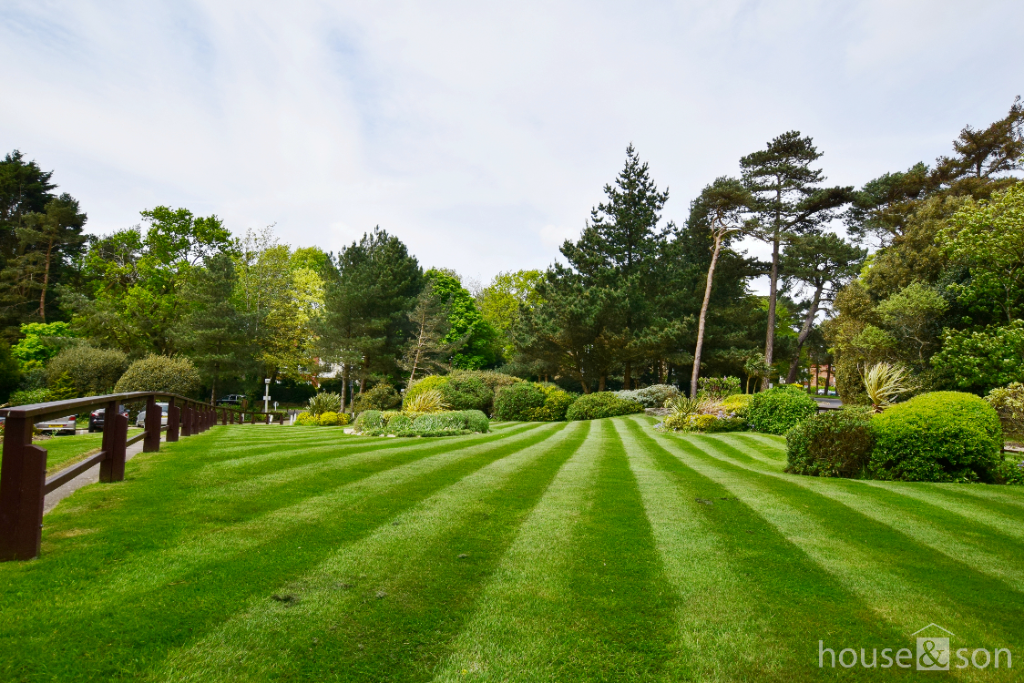 Additional image 10 of Sea View Apartment, Albany, Manor Road, East Cliff, Bournemouth, BH1