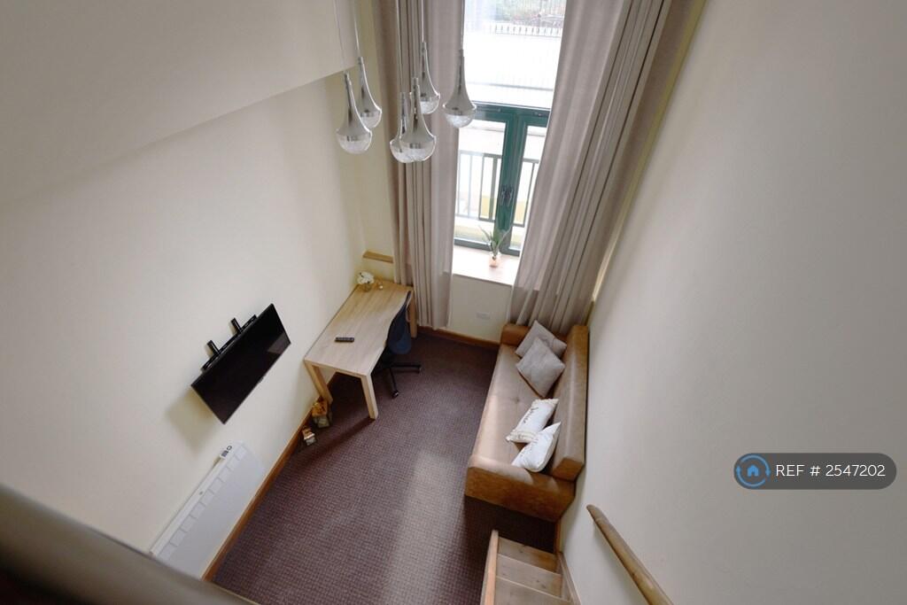 Additional image 7 of West End House, Bradford, BD7