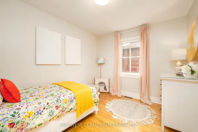 Additional image 13 of 3 Archwood Cres