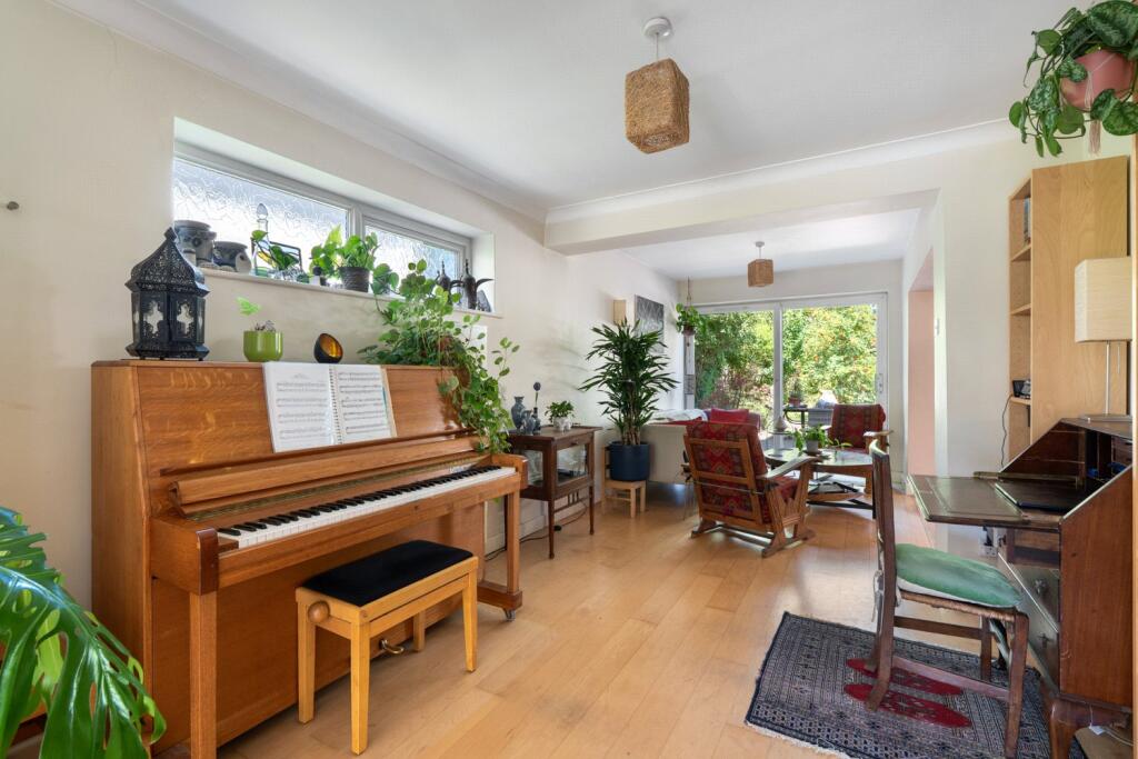 Additional image 11 of The Avenue, West Moors, Ferndown, Dorset, BH22