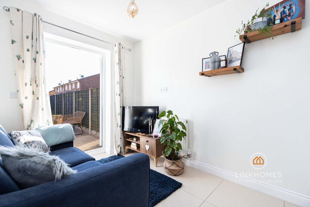 Additional image 15 of Chetnole Close, Poole, BH17