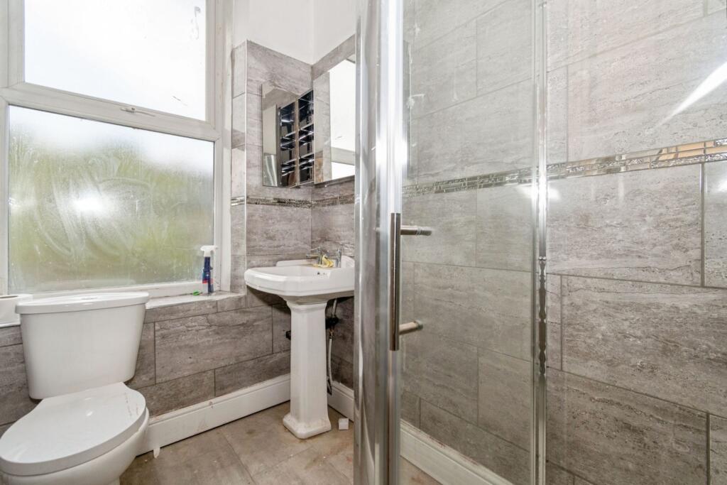 Additional image 5 of St. Pauls Road, Bradford, BD8