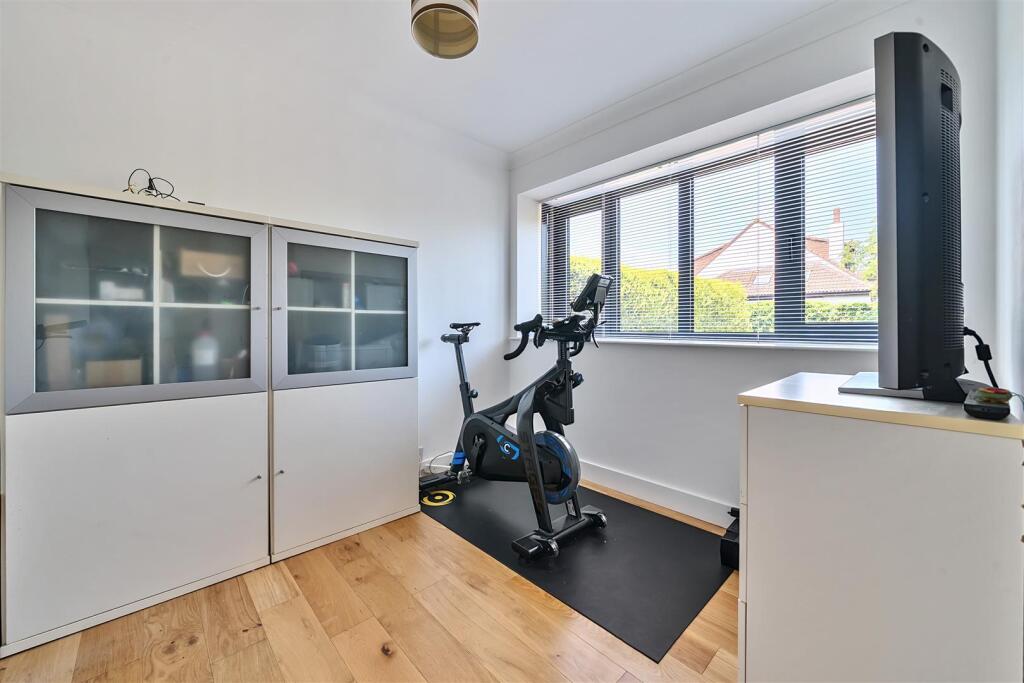 Additional image 11 of Throopside Avenue, Bournemouth