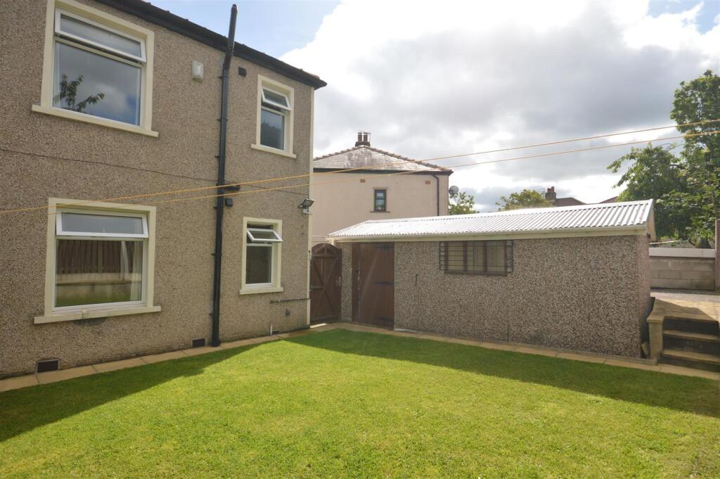 Additional image 9 of Thoresby Grove, Bradford