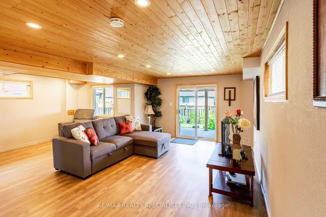 Additional image 31 of 576 Activa Ave