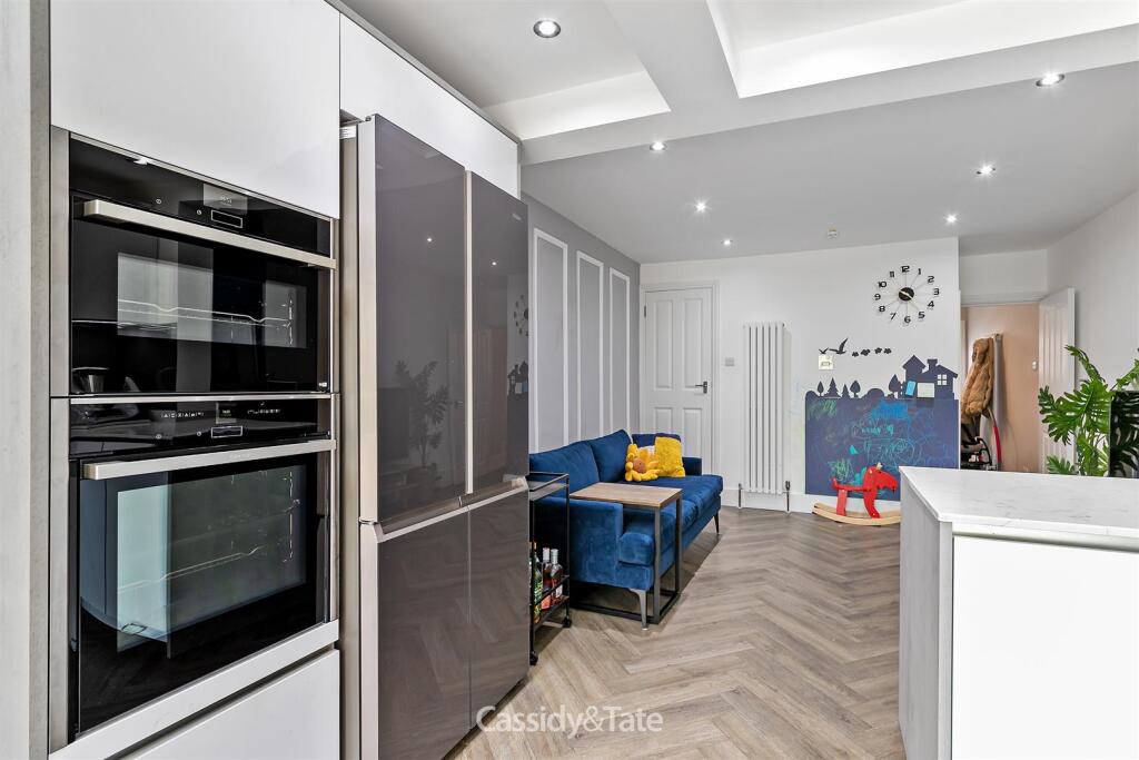 Additional image 9 of Castle Road, St. Albans