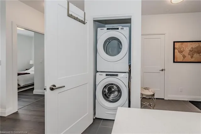 Additional image 23 of 399 Queen St Unit 313