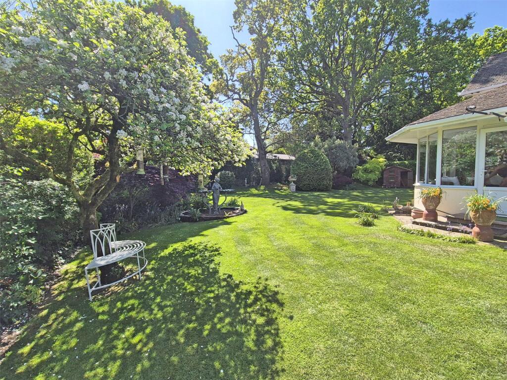 Additional image 18 of Meadow Road, New Milton, Hampshire, BH25