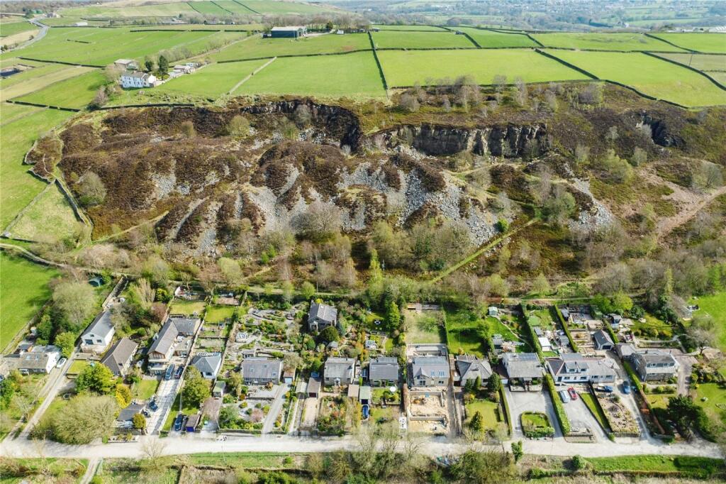 Additional image 20 of Hill Top Road, Hainworth, Keighley, West Yorkshire, BD21