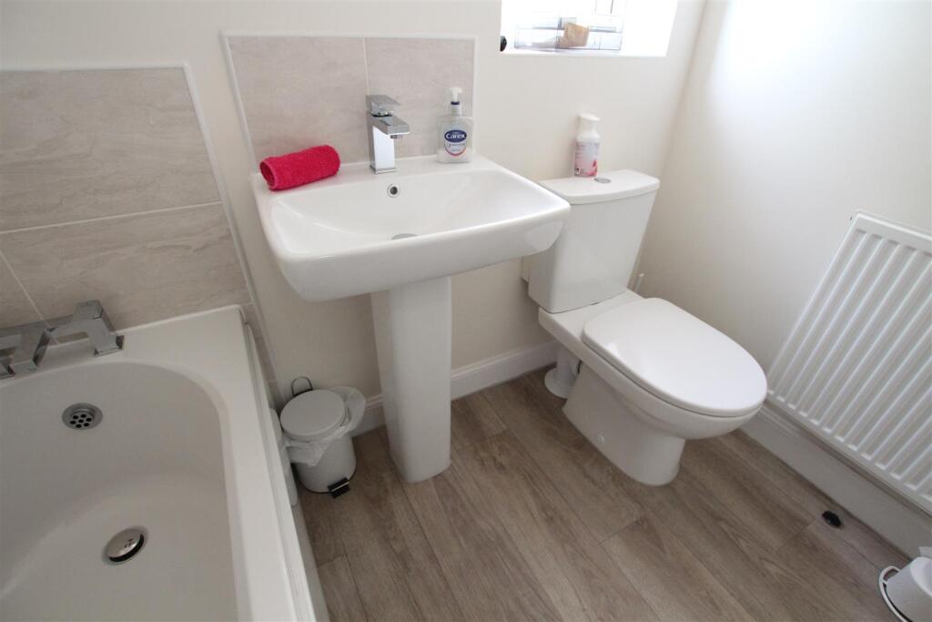 Additional image 18 of Greenway View, Cleckheaton