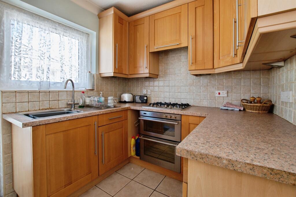 Additional image 8 of Shapland Avenue, Bournemouth