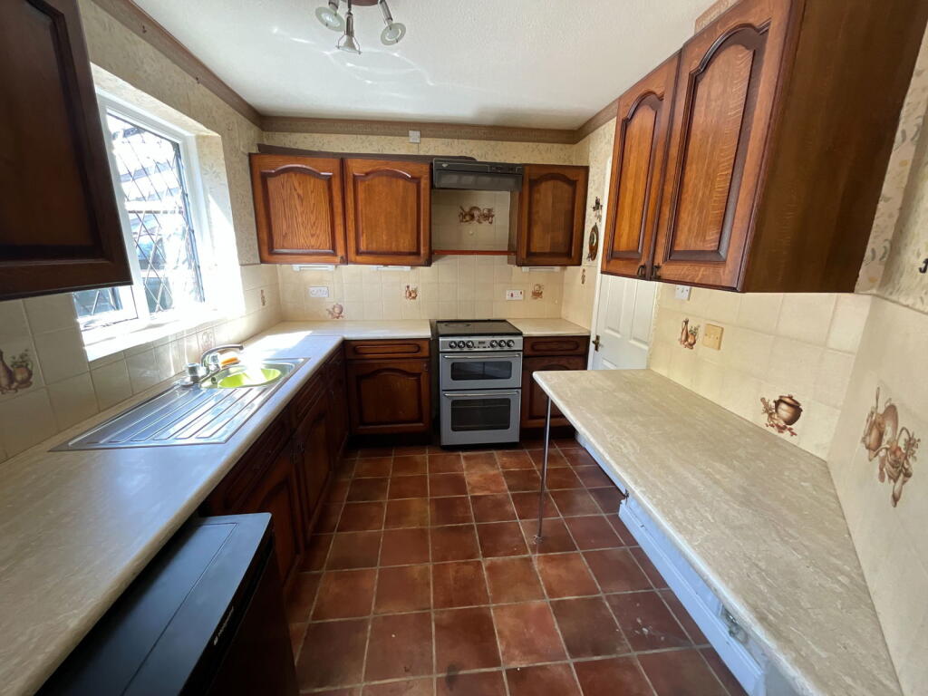 Additional image 6 of HALESOWEN, Ormonde Close