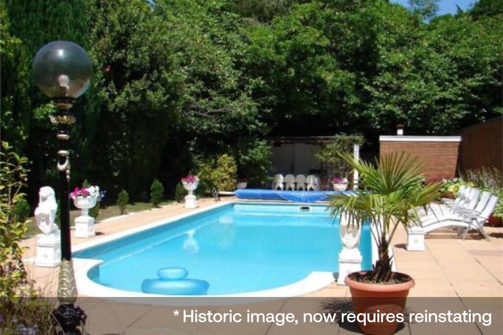 Additional image 15 of Martello Park, Canford Cliffs