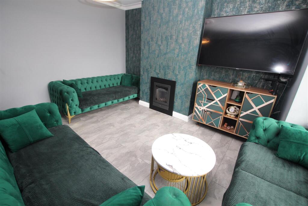 Additional image 8 of Fagley Crescent, Fagley, Bradford