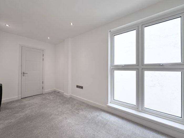 Additional image 15 of Swallowfield, Chorley New Road, Horwich, Bolton, BL6 6HN