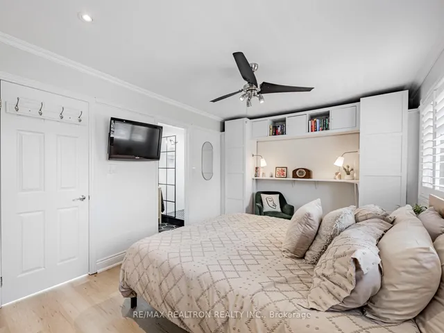 Additional image 17 of 121 Barker Ave