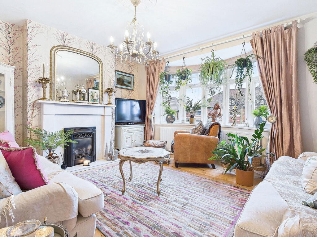 Additional image 4 of Graham Avenue, Brighton, BN1 8HA