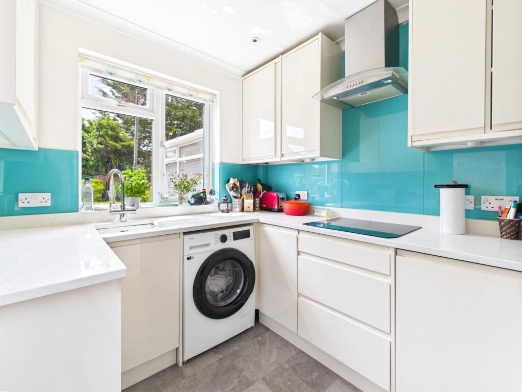Additional image 17 of Orchard Avenue, Worthing, BN14 7QB