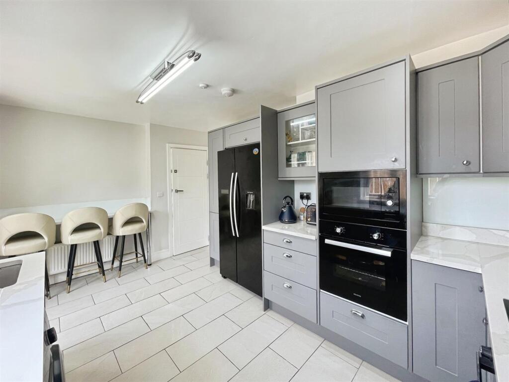 Additional image 4 of Spring Wood Gardens, Bradford, BD5