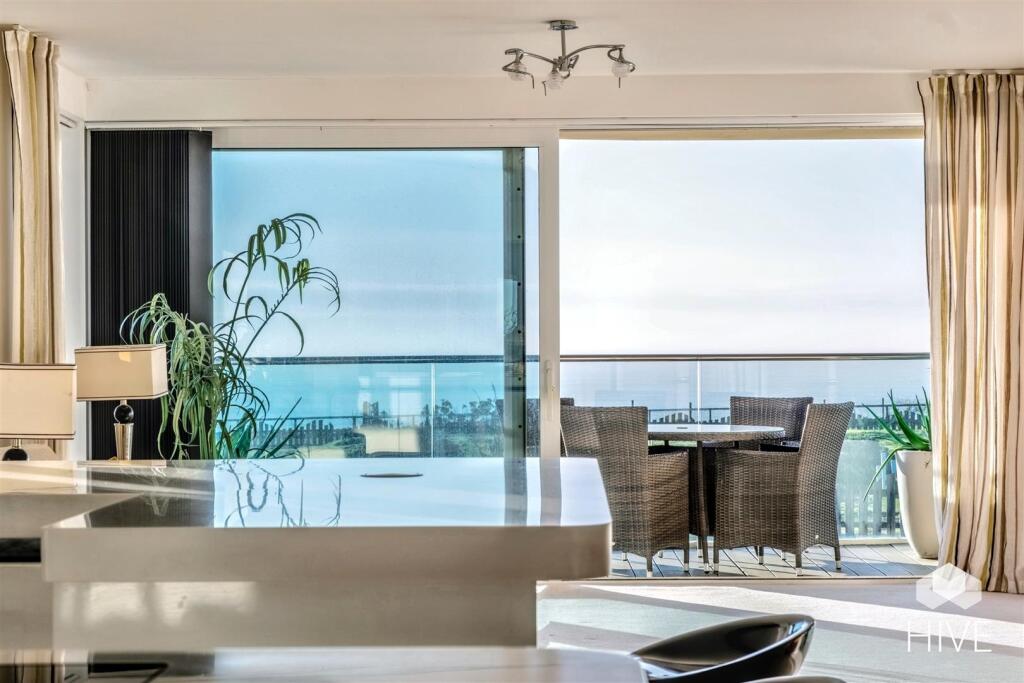 Additional image 10 of Boscombe Overcliff Drive, Southbourne