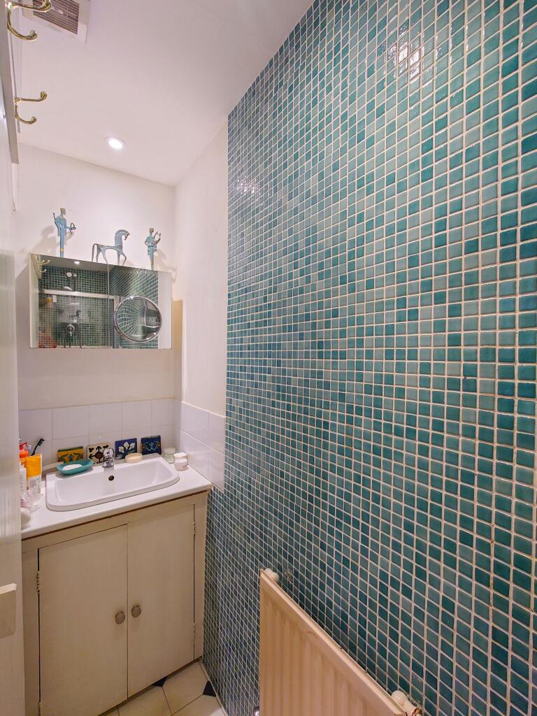 Additional image 11 of Flat ,  Arundel Terrace, Brighton