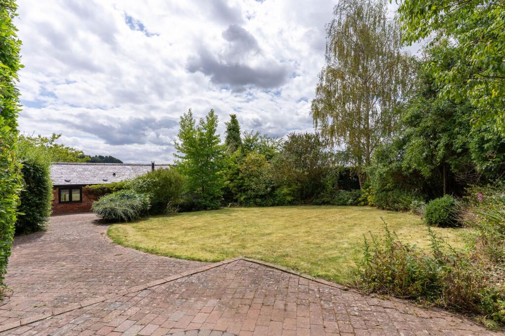 Additional image 23 of Redditch Road, Alvechurch, B48