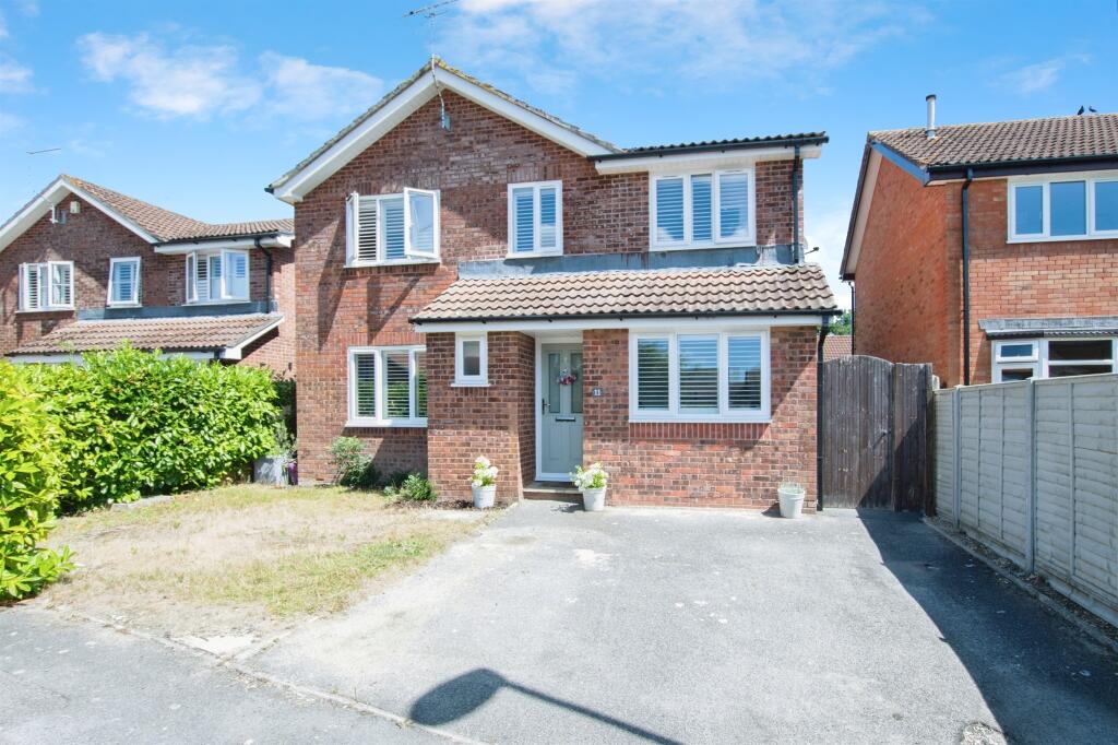 Additional image 32 of Burley Close, Verwood
