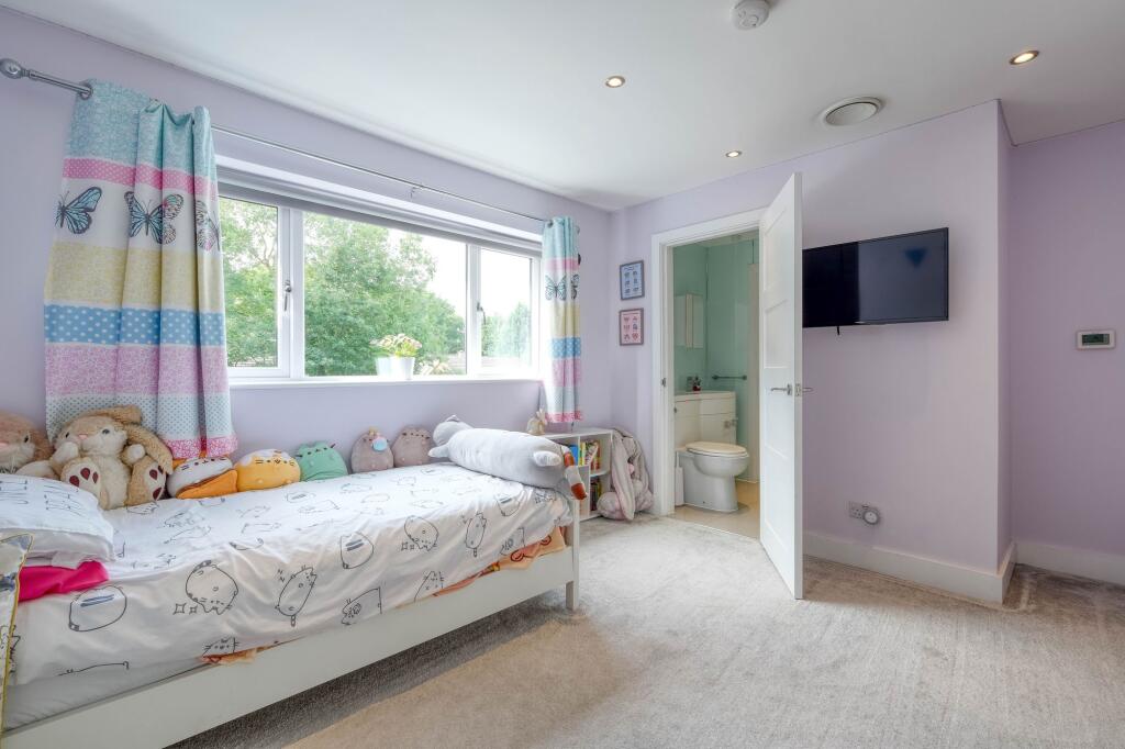 Additional image 19 of Birmingham Road, Marlbrook, B61