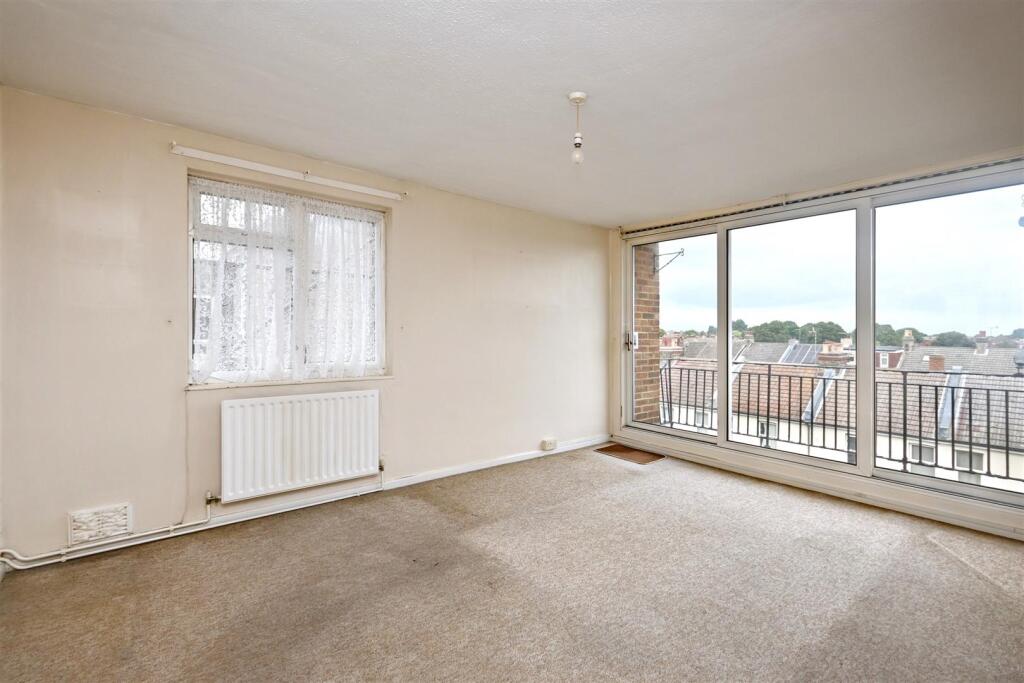 Additional image 14 of Leslie Street, Eastbourne