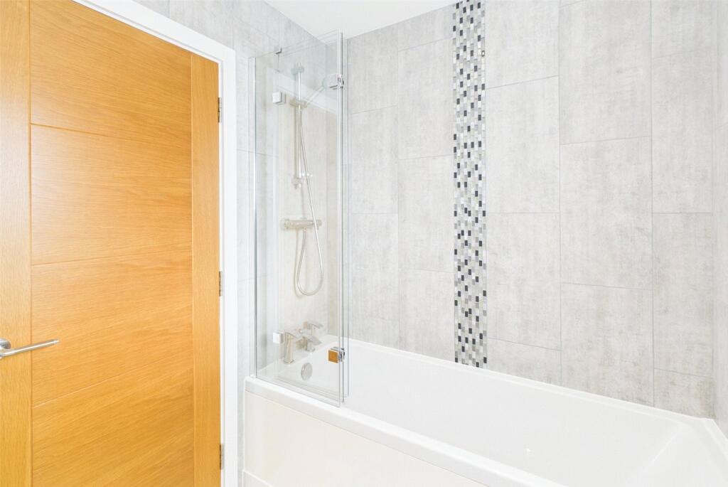 Additional image 19 of Silver Glade, Tuckton Close, Southbourne, Dorset, BH6