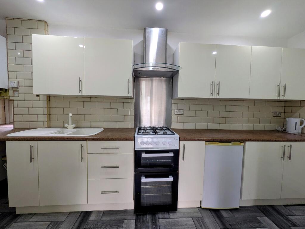 Additional image 5 of Windmill Lane, Bradford, BD6