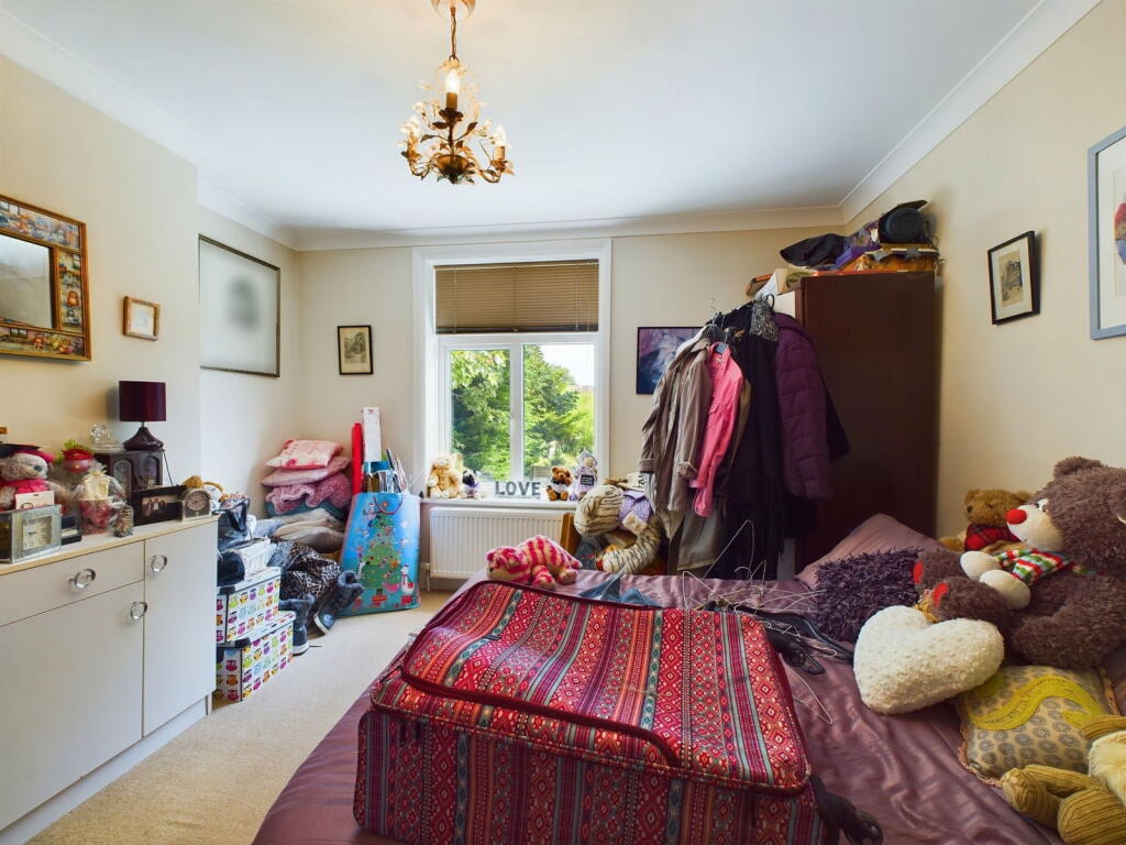 Additional image 12 of Pembroke Avenue, Marine, Worthing, BN11