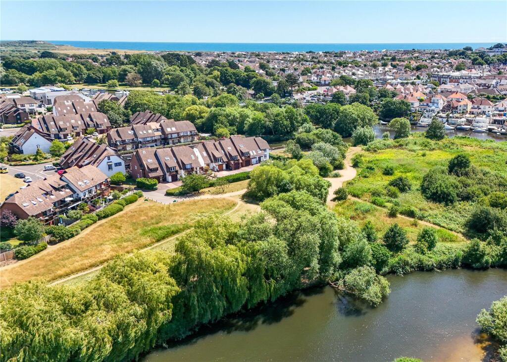 Additional image 18 of The Meridians, Christchurch, Dorset, BH23