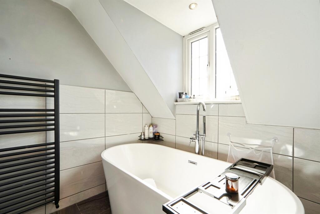 Additional image 16 of Loxley Close, BRADFORD