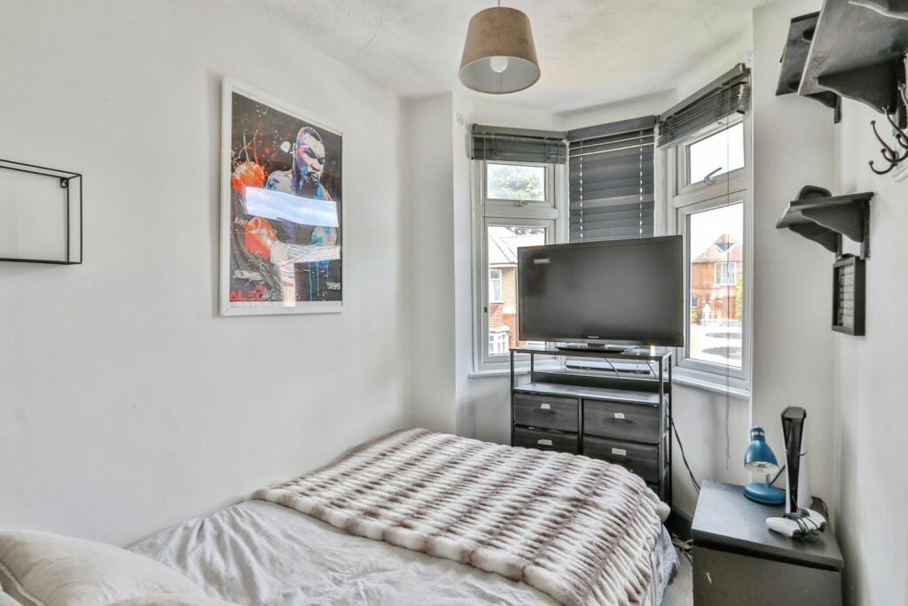 Additional image 10 of Draycott Road, ENSBURY PARK, Bournemouth, Dorset, BH10