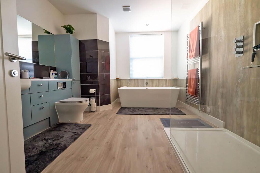 Additional image 17 of Hyde Road, Eastbourne, BN21 4SX