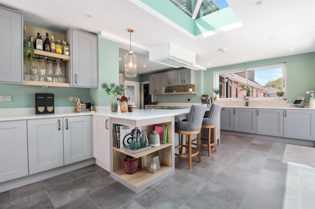 Additional image 6 of Beachside Close, Goring-By-Sea, Worthing