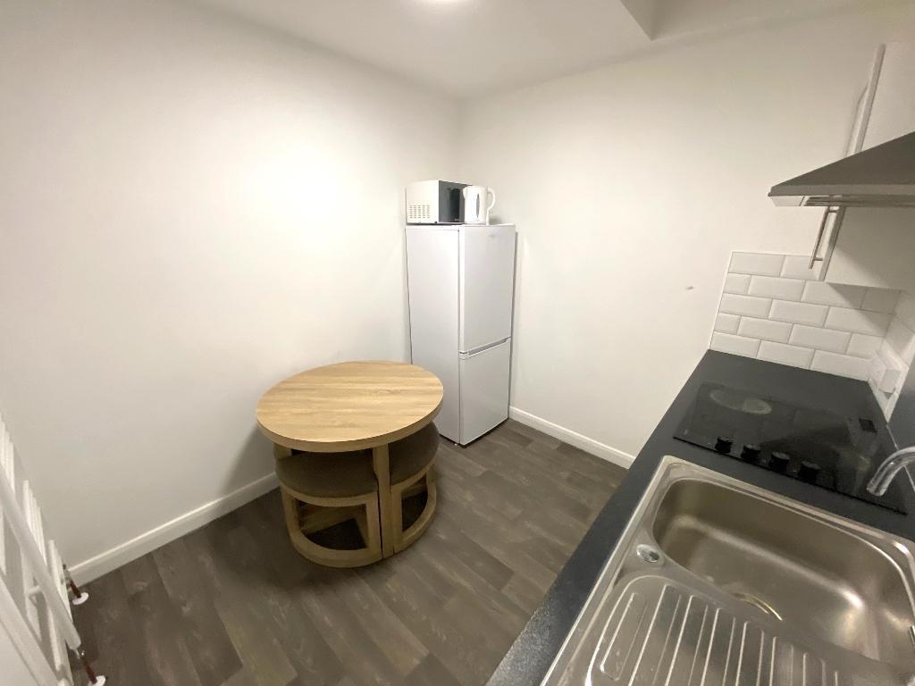 Additional image 7 of South Street, Eastbourne, East Sussex, BN21 4UT