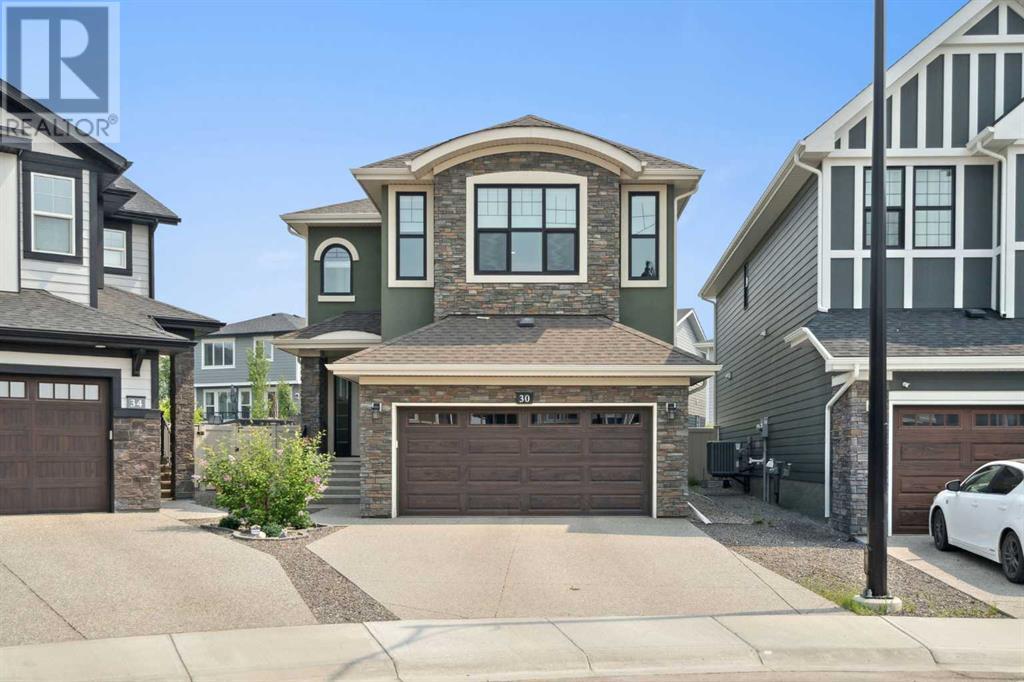 30 West Grove Mews SW|Calgary, Alberta T3H2B1