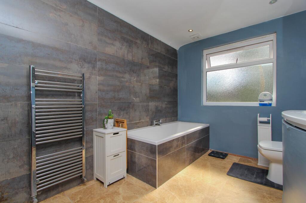 Additional image 21 of Green Lanes, Wylde Green, B73