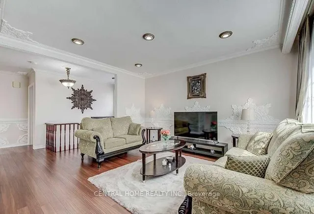 Additional image 7 of 222 Dunview Ave