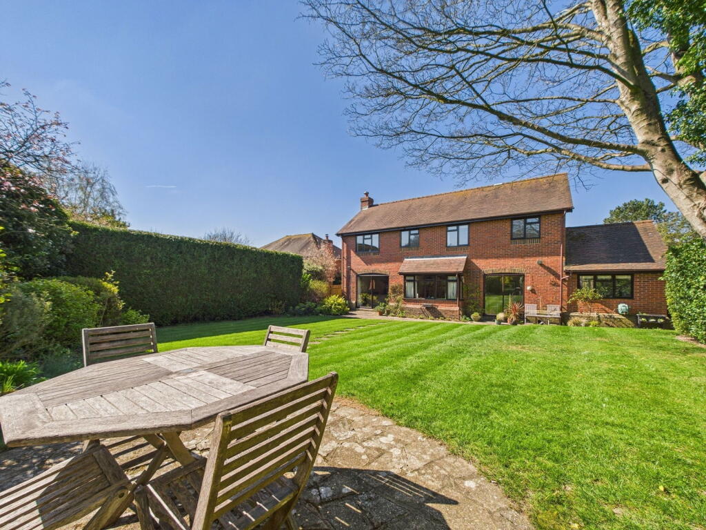 Additional image 33 of Fox Lea, Findon Village, Worthing BN14 0XB