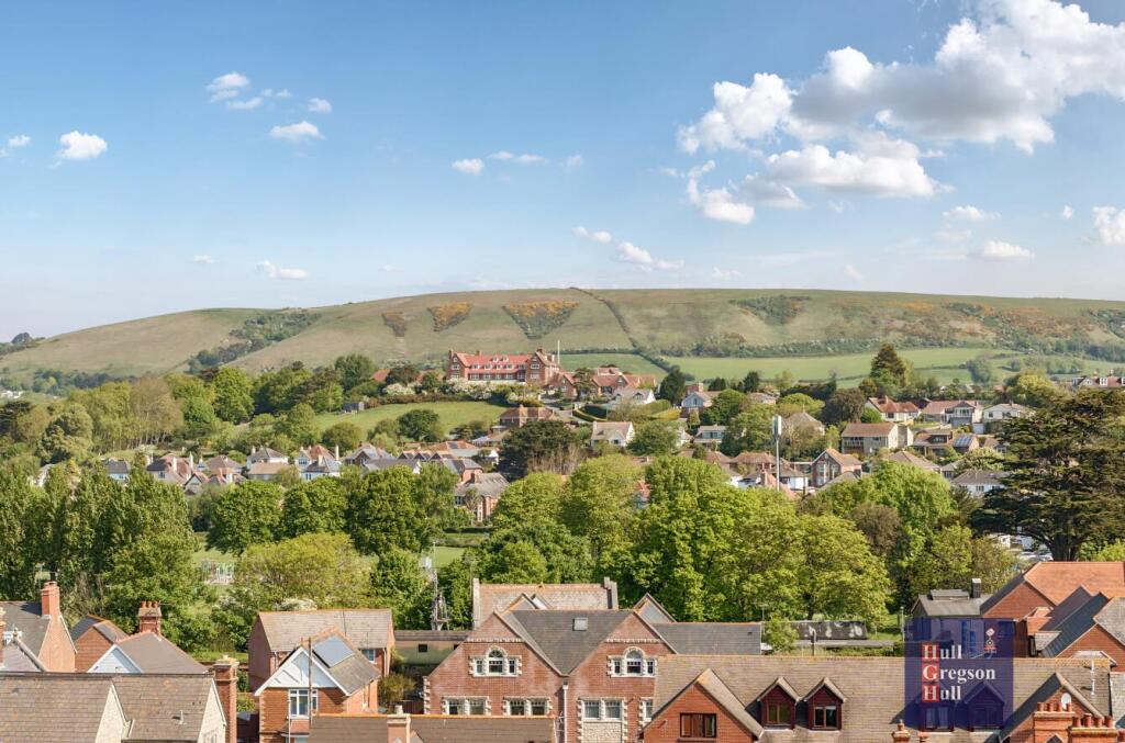 Additional image 11 of 130 High Street, Swanage